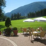 Ξενοδοχείο Alpenhotel Badmeister 3*