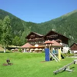 Ξενοδοχείο Alpenhotel Badmeister 3*