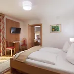 Alpenhotel Badmeister
