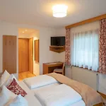 Alpenhotel Badmeister