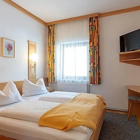 Alpenhotel Badmeister 3*