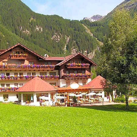 Alpenhotel Badmeister 3*