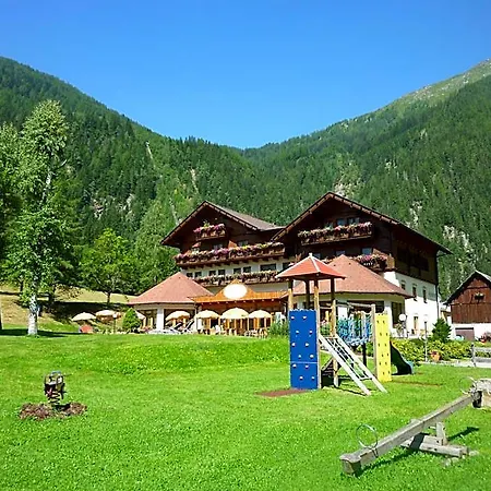 Alpenhotel Badmeister Hotel
