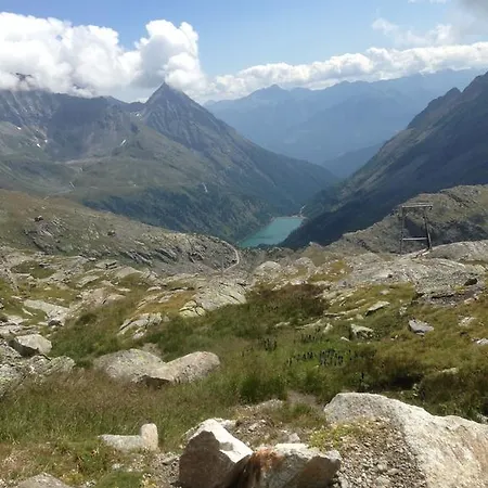 Ξενοδοχείο Alpenhotel Badmeister Flattach