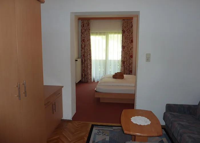 Alpenhotel Badmeister Flattach