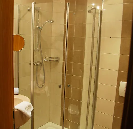 Alpenhotel Badmeister Flattach