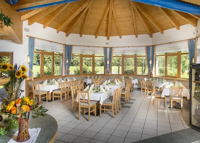 Hotel Alpenhotel Badmeister 3*