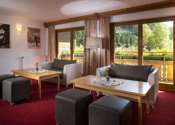 Alpenhotel Badmeister 3* Flattach