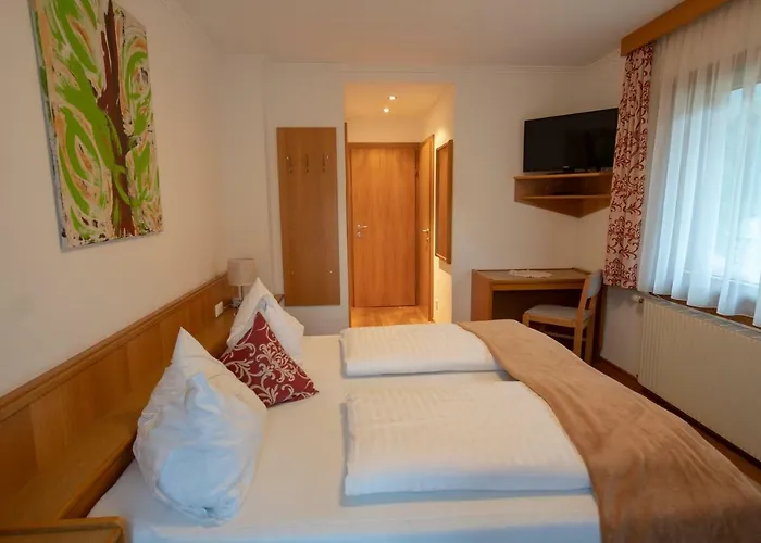 Alpenhotel Badmeister